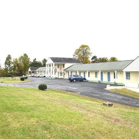 Economy Inn Danville Buitenkant foto